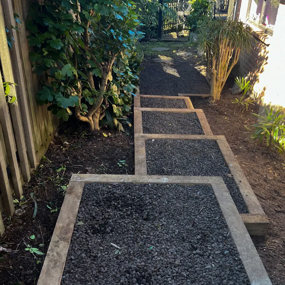 Neighbourhood Upkeeper Westmere landscaping